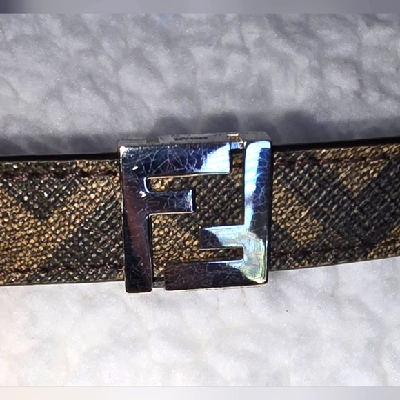 Fendi FF-Plaque Monogram Reversible Bracelet - Picture 9 of 9